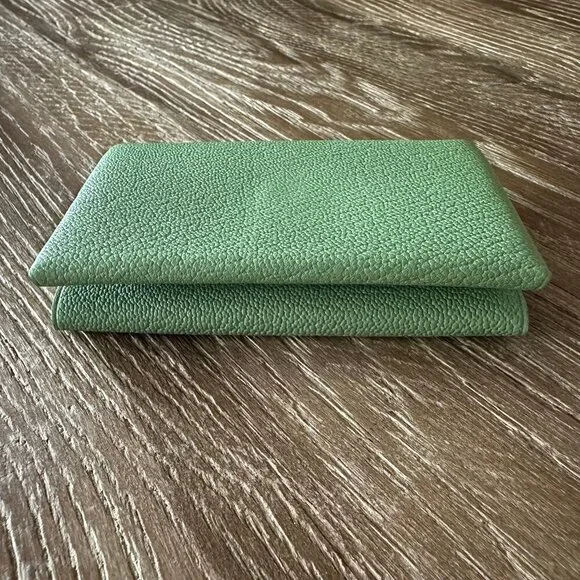 Hermes Calvi Duo Card Holder - Vert Criquet - Picture 4 of 8